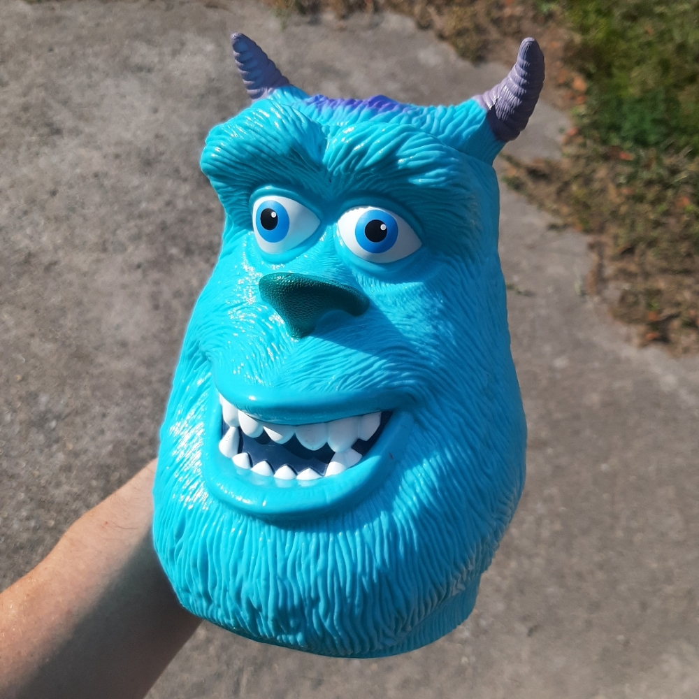 🛍Disney On Ice Monsters Inc. James P. Sullivan Sulley Extra Large plastic mug